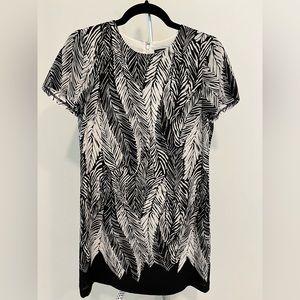 Club Monaco black and white silk short sleeve dress